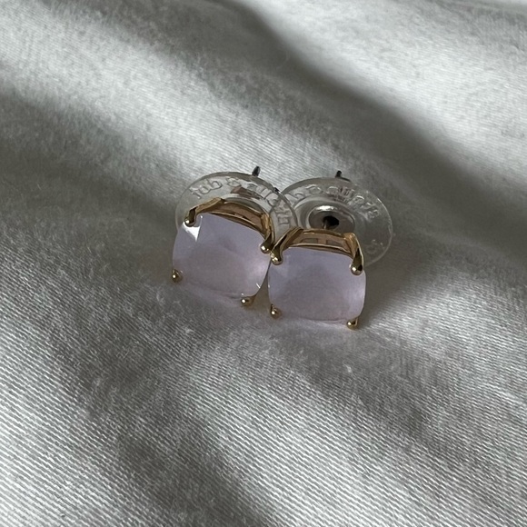 Stella & Dot Luxe Studs - NIB purple - Picture 4 of 6